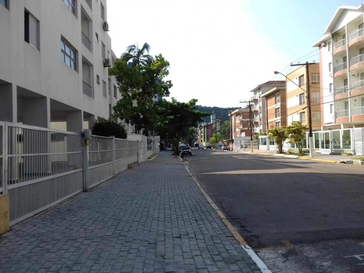 A 250M Da Praia Da Enseada Guaruja Bagian luar foto